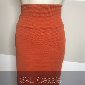 Lularoe Cassie!